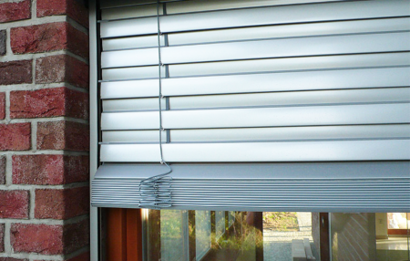 Store BSO-HZ 70 Gris 9006
